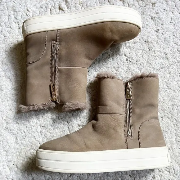 J/Slides Tristan Suede Tan and Gold Zipper Faux Fur Platform Sneaker Bootie Sz 7
