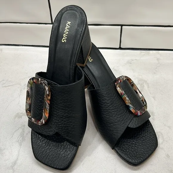 KAANAS Comino Buckle Heeled Slide Sandals Black Pebbled Leather