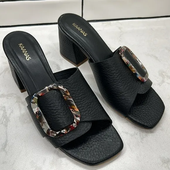 KAANAS Comino Buckle Heeled Slide Sandals Black Pebbled Leather