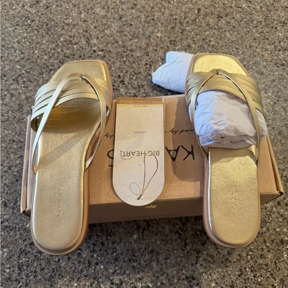 Kaanas Metallic Gold Slide Sandals - 7