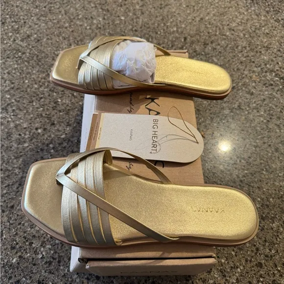 Kaanas Metallic Gold Slide Sandals - 7