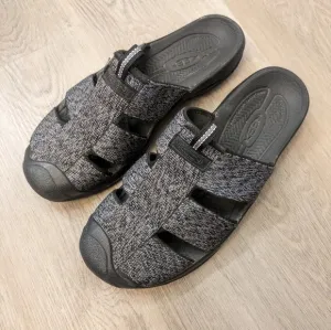 Keen Black Gray Belize Slide Sandals. Size 9.5