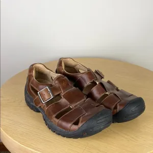 Keen Fisherman Sandals Men's 9.5 Durable Comfortable Hiking Outdoors Summer