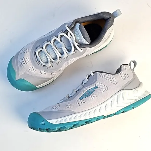 Keen Vapor Porcelain NXIS Speed Light Grey &amp; Turquoise Lace-up Hiking Sneaker