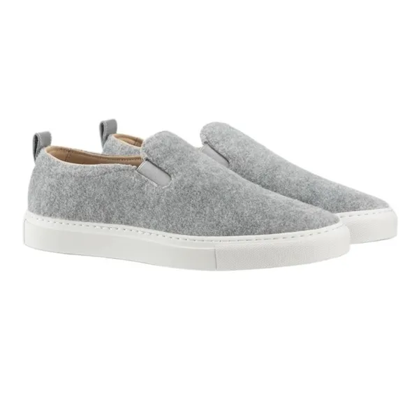 KOIO Garda Gray Loafers Minimalist Slip-Ons Felt Size 8 NWOT