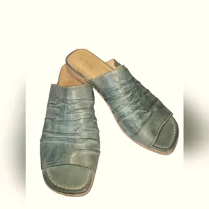 La Bottega Di Lisa Teal Handmade  Made In Italy Leather Slide Sandals Sz 37 1/2