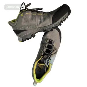 La Sportiva Womens stream Gtx hiking Sneakers size 9.5 US