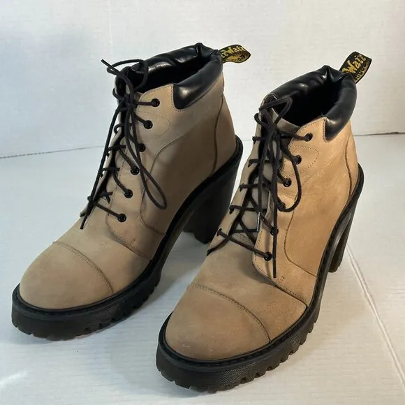 LADIES SIZE 11 Dr. Martens Boots