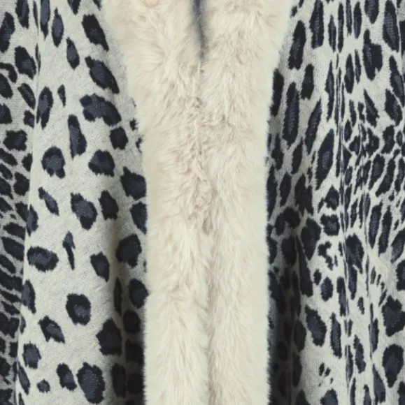 Large Leopard Plush Faux Fur Heavy Cardigan Oversized Sweater Cape Poncho Jacket