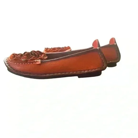 L’Artiste by Spring Step Orange Dezi Leather Flats 6.5