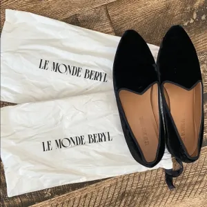 Le Monde Beryl Venetian Slipper Black Velvet