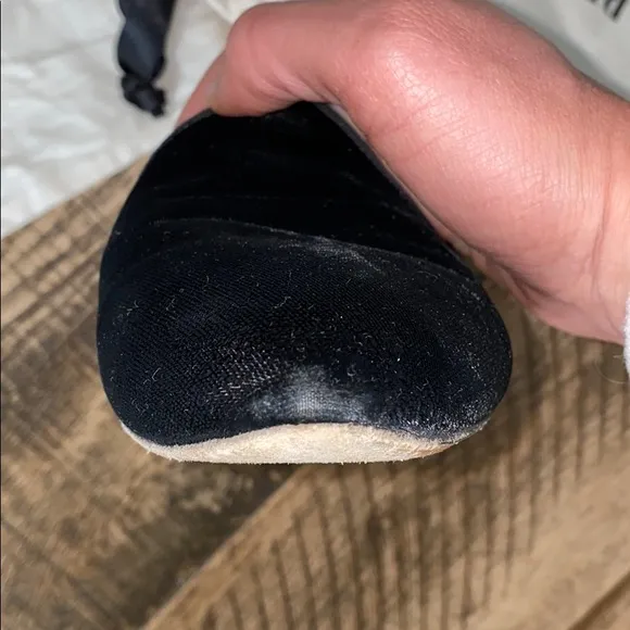 Le Monde Beryl Venetian Slipper Black Velvet