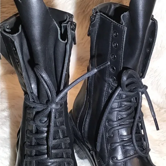 L’idea by Lori black leather lace up boots size 8