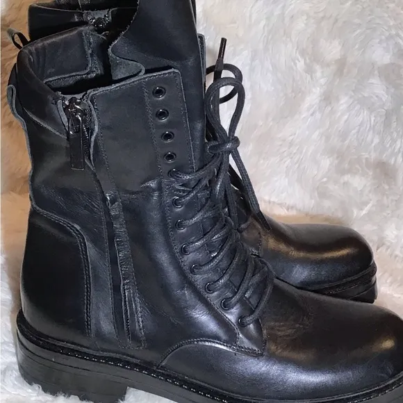 L’idea by Lori black leather lace up boots size 8