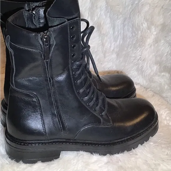 L’idea by Lori black leather lace up boots size 8