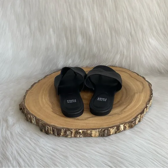 LIKE NEW Eileen Fisher edge washed black leather slide sandals