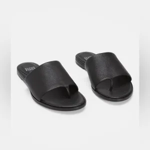 LIKE NEW Eileen Fisher edge washed black leather slide sandals
