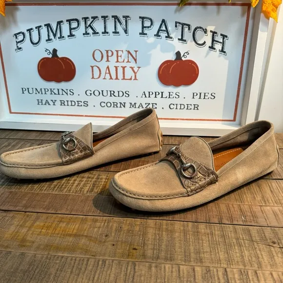 Like New Gucci “Limited Edition”Suede Horsebit Loafers