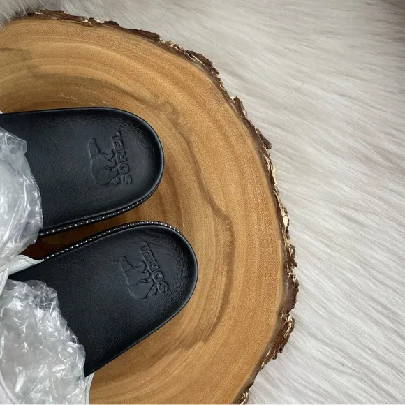LIKE NEW Sorel Roaming leather buckle slide sandals