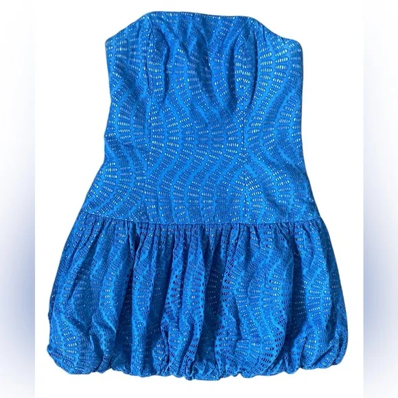 Lilly Pulitzer Worth Blue Emma Strapless Eyelet Bubble Dress Size 2 NWOT