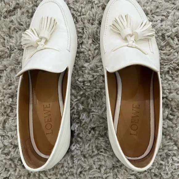 Loewe Women’s White Leather Tassel Loafers Flats Sz 10 - Retail $1000