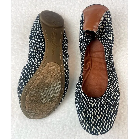 LUCKY BRAND • Black/White Dotted Emmie Ballet Flats