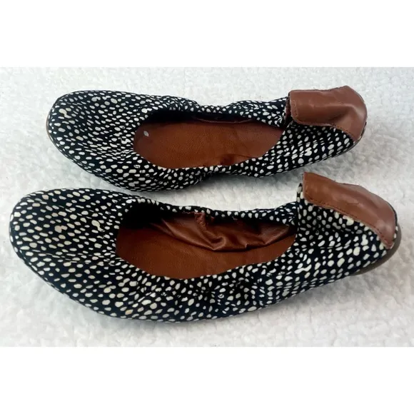LUCKY BRAND • Black/White Dotted Emmie Ballet Flats