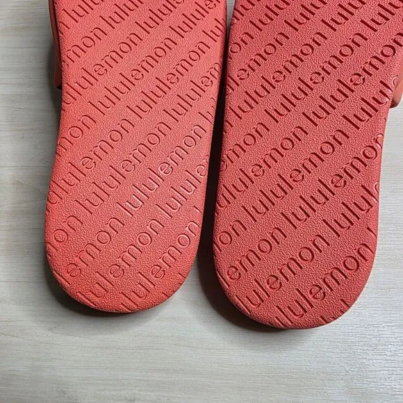 Lululemon Restfeel Slide Red Solid Casual Slides Gym Women's Size 9