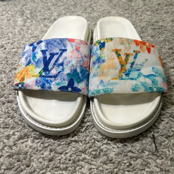 LV Summer Slides