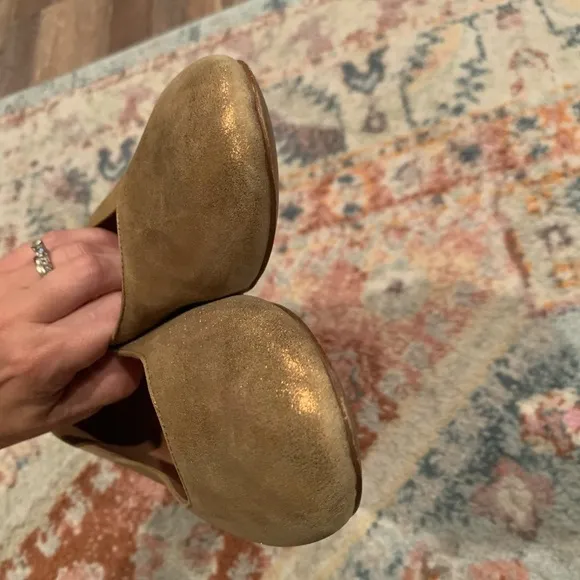 Madewell Leia Metallic Gold Shimmer Rounded Toe Ballet Flats Size 9.5 Used