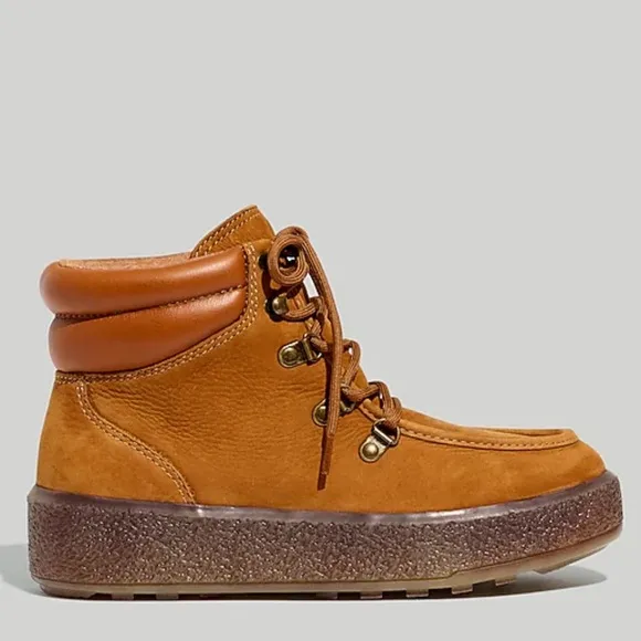 🔹Madewell The Carsen Boot