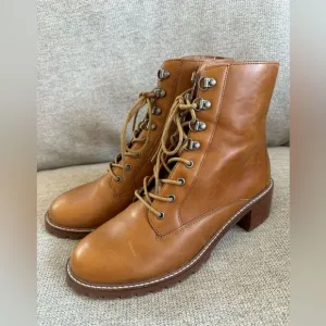 Madewell The Julien Lace-Up Lugsole Boot in Leather Size 9.5 US Women’s