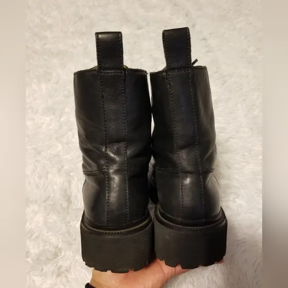 Madewell The Rayna Lace-Up Boots in Leather Women's Color Black Size 7