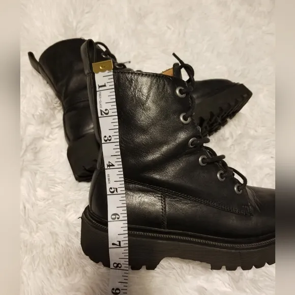 Madewell The Rayna Lace-Up Boots in Leather Women's Color Black Size 7