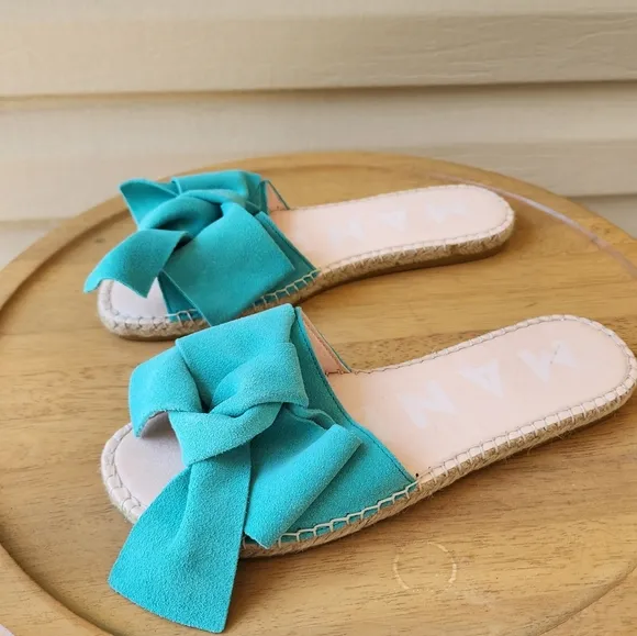 Manebi teal suede bow slide sandals size 37