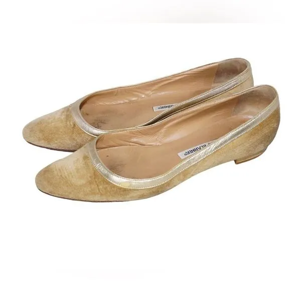 Manolo Blahnik Tan/Beige Suede Pointed Toe Flats, Size 36
