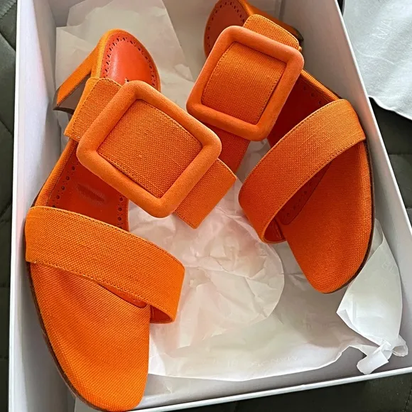 Manolo Blahnik Titubanew Linen Buckle Slide Sandals