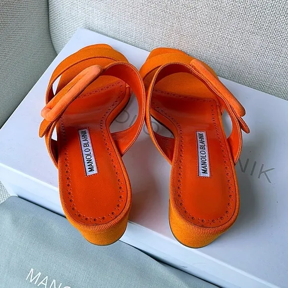Manolo Blahnik Titubanew Linen Buckle Slide Sandals