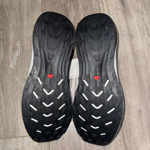 Man's Sneakers &amp; Athletic Shoes Salomon Ultra Flow Size 12 Black White Outdoor