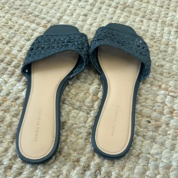 MARC FISHER Jeremy Slide Sandals SIZE 9.5