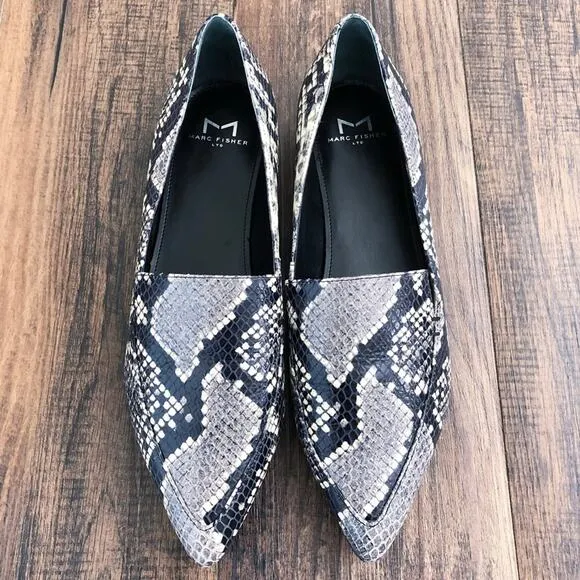 Marc Fisher Snakeskin Embossed Leather Loafer Pointy Toe Zurri Size 8 Gray Black