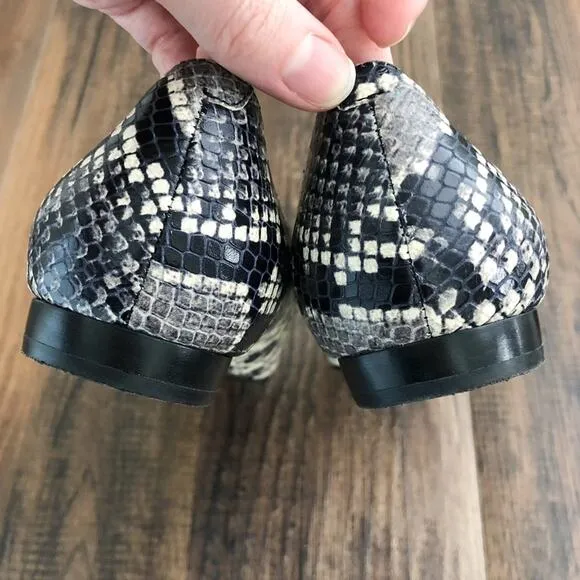 Marc Fisher Snakeskin Embossed Leather Loafer Pointy Toe Zurri Size 8 Gray Black