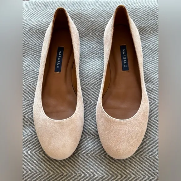Margaux Classic Round Toe Ballet Flats | Size 36
