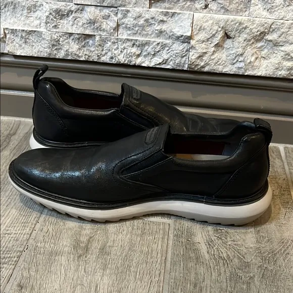 Mark Nason Black Slip-On Leather Loafers size 9 1/2