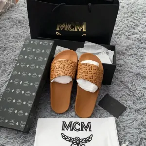 Mcm slide
