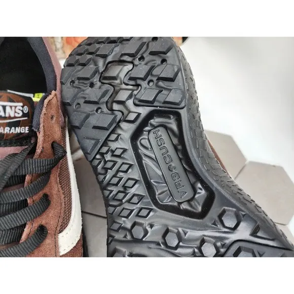Men Size 9.5 VANS UltraRange Neo VR3 MTE Brown Mocha Potting Soil Black Rare