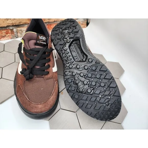 Men Size 9.5 VANS UltraRange Neo VR3 MTE Brown Mocha Potting Soil Black Rare