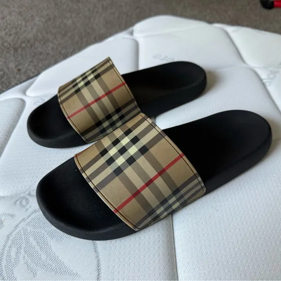 Men’s Burberry Slides