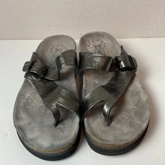 Mephisto sandals 8