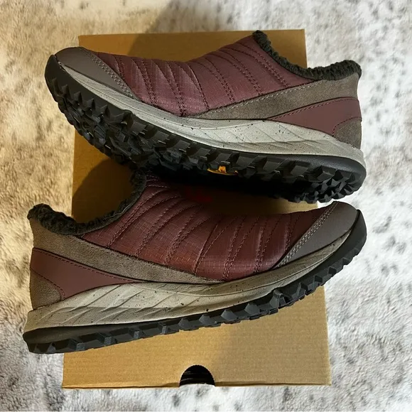 Merrell Women’s Antora Sneaker Moc Maroon Sz 5.5 / 35.5